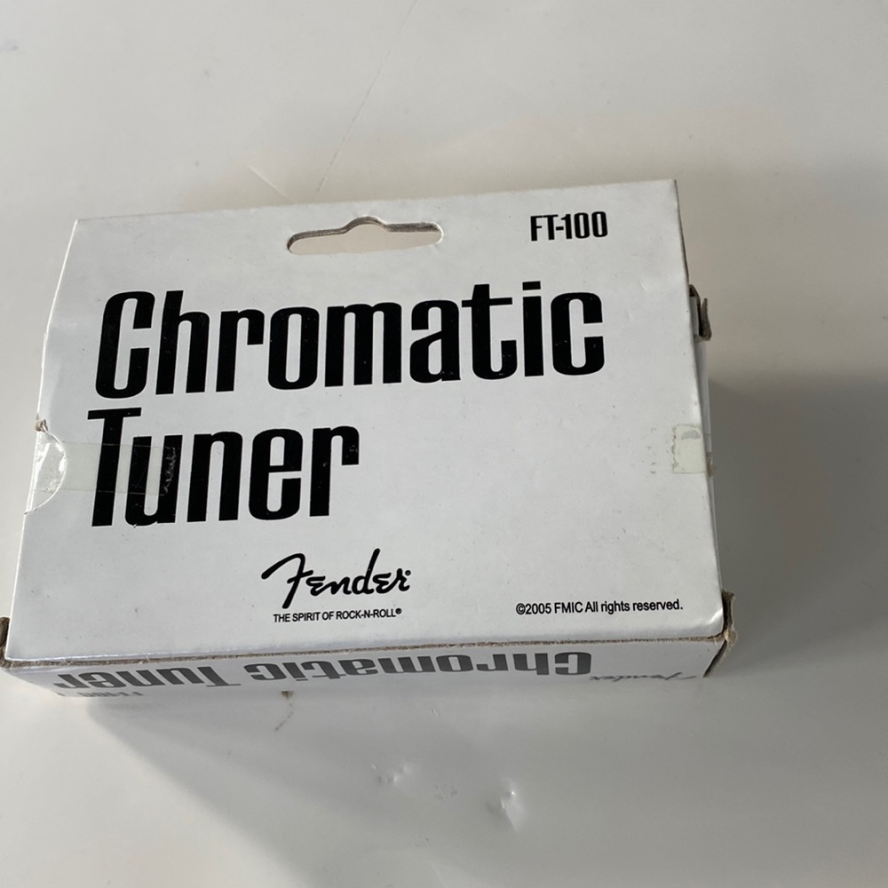 FENDER CHROMATIC TUNER FT-100, never used